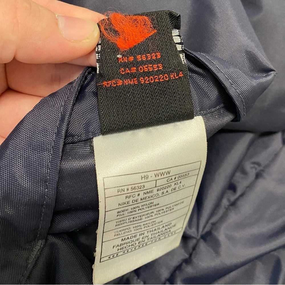 Vintage Nike Mens Reversible Puffer Jacket - Picture 10 of 14